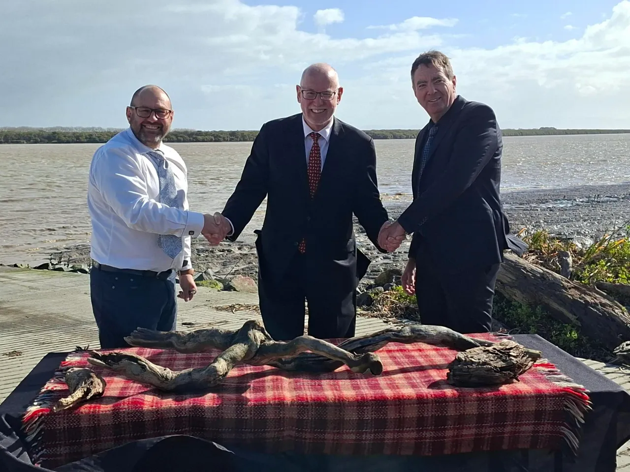 Thumbs Up For Recommended Unitary Council photo