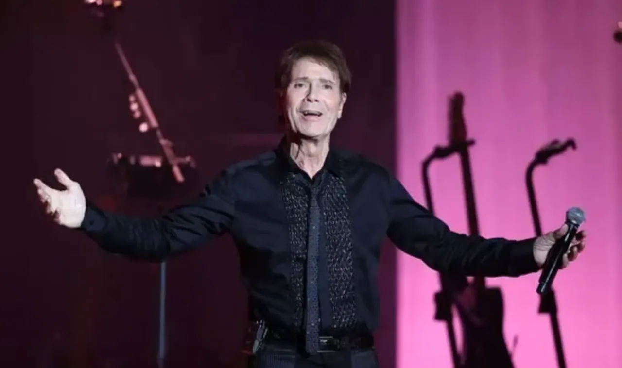 SIR CLIFF RICHARD CALLS STOP ON HIS MUSIC CAREER photo