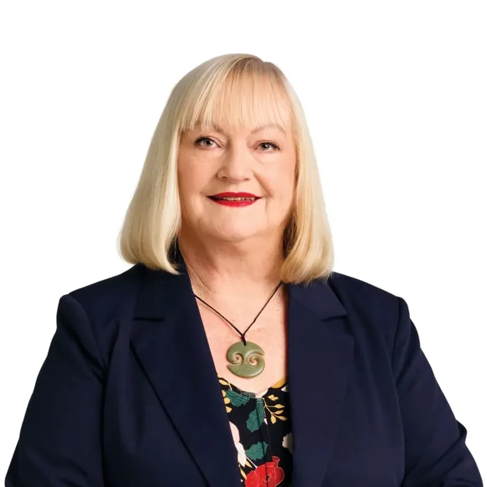 Thames Based Beryl Riley Stands For Labour photo