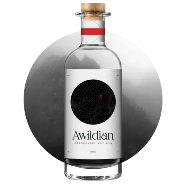 Kiwi Gins Scoop top three Gins in the World – Thames Awilidian Gin wins third place photo